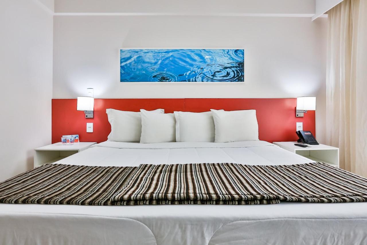 Ramada Hotel & Suites Campos Pelinca Campos dos Goytacazes Exteriér fotografie