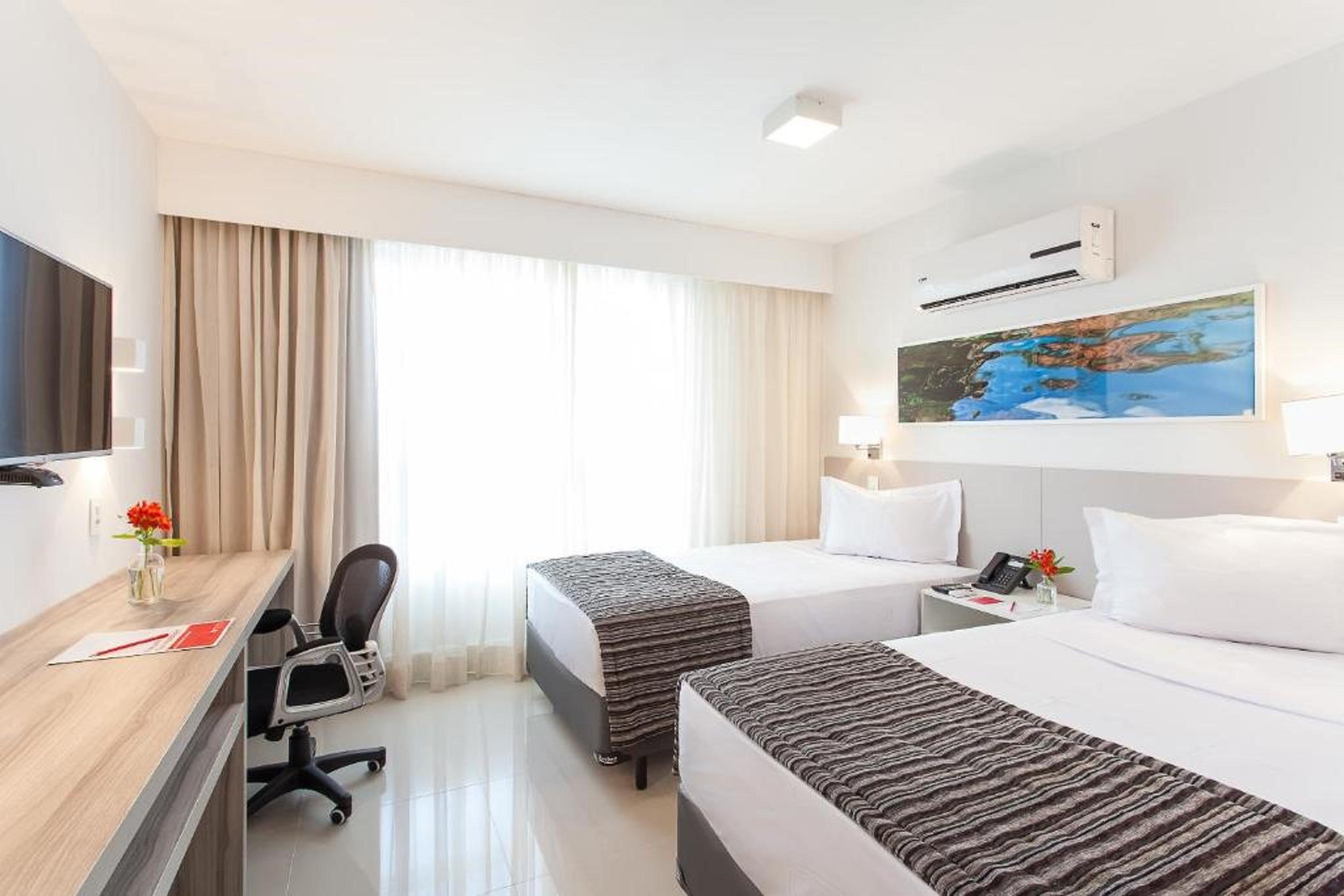 Ramada Hotel & Suites Campos Pelinca Campos dos Goytacazes Exteriér fotografie