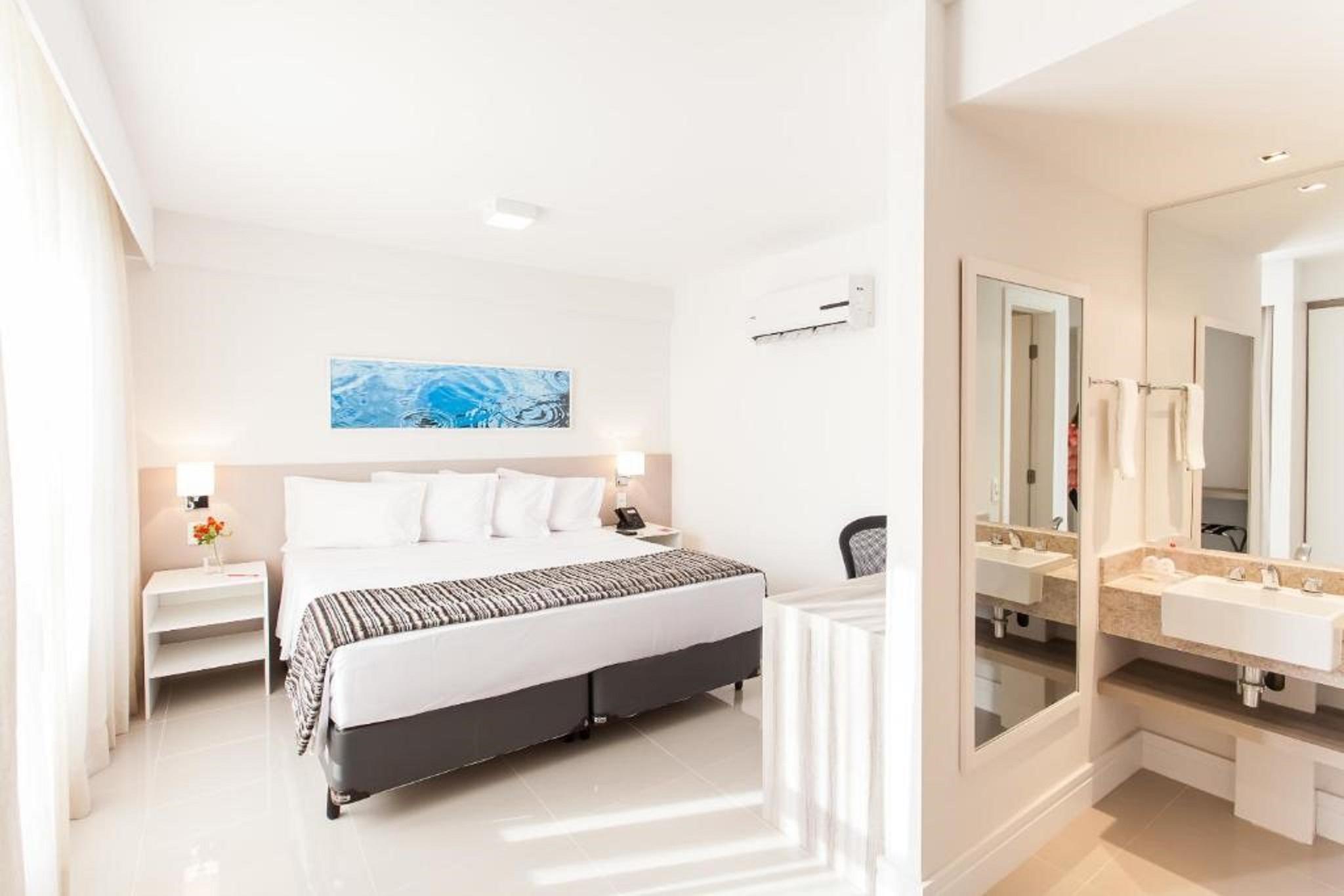 Ramada Hotel & Suites Campos Pelinca Campos dos Goytacazes Exteriér fotografie