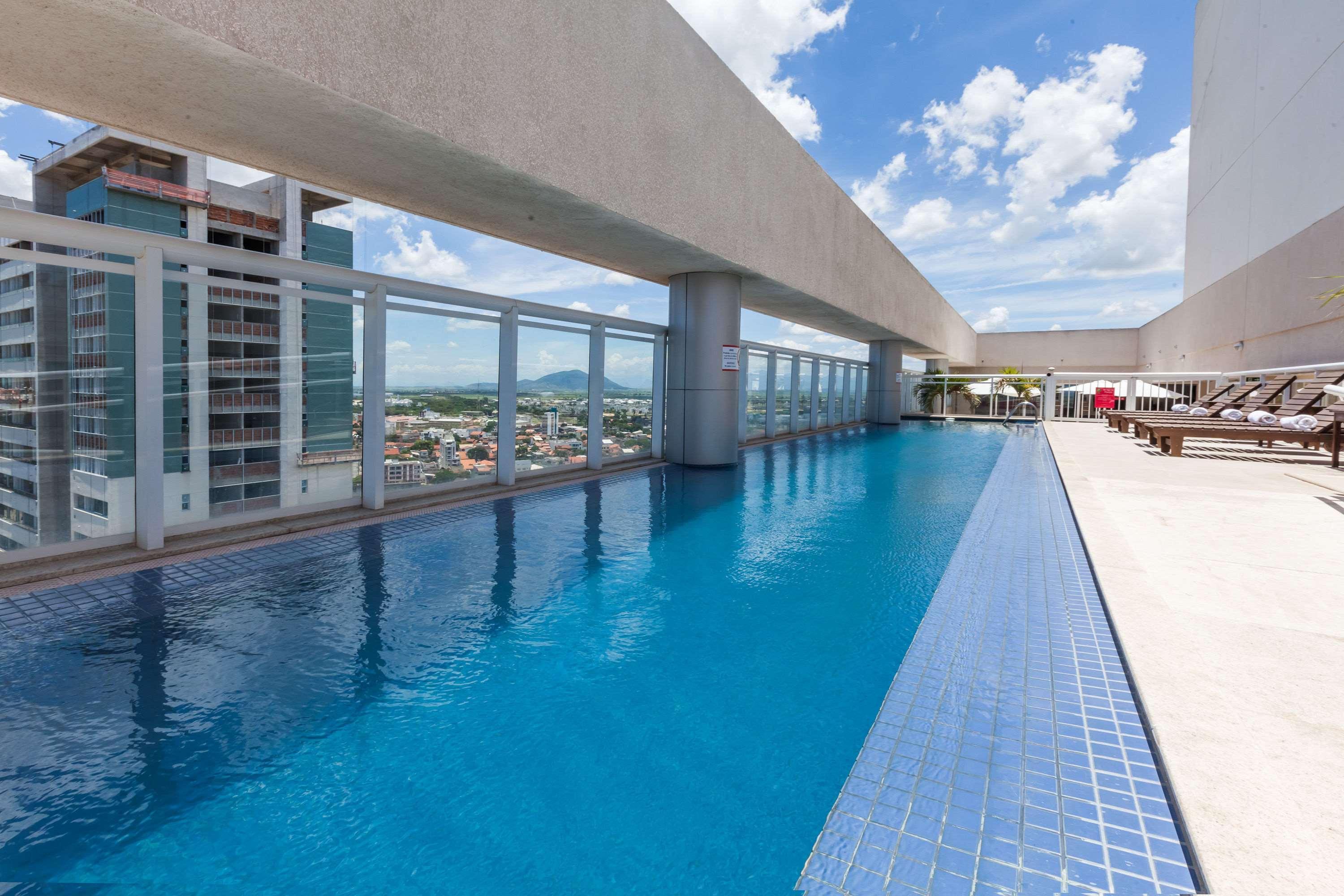 Ramada Hotel & Suites Campos Pelinca Campos dos Goytacazes Exteriér fotografie