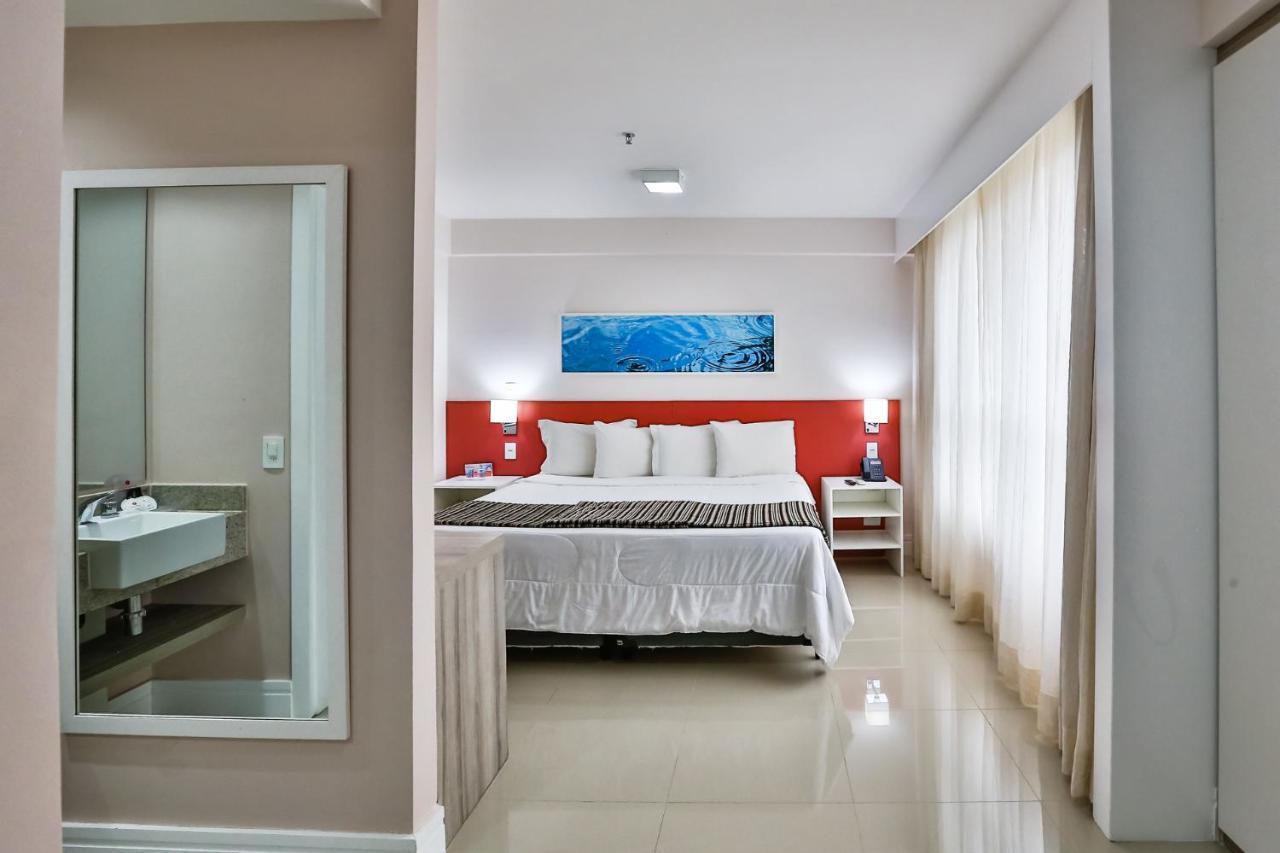 Ramada Hotel & Suites Campos Pelinca Campos dos Goytacazes Exteriér fotografie