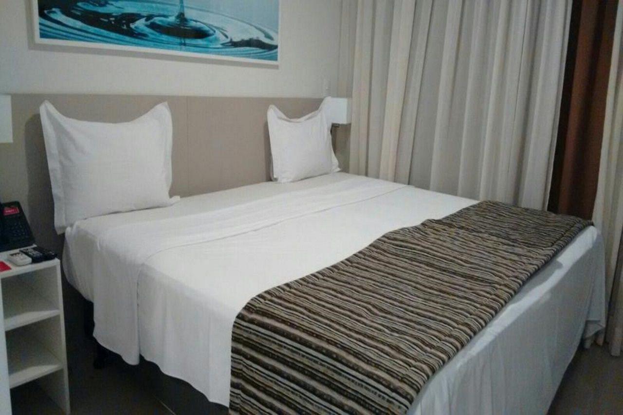 Ramada Hotel & Suites Campos Pelinca Campos dos Goytacazes Exteriér fotografie